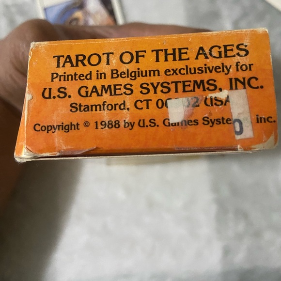 Tarot of the Ages by Mario Garizio - Out of Print - Picture 3 of 9